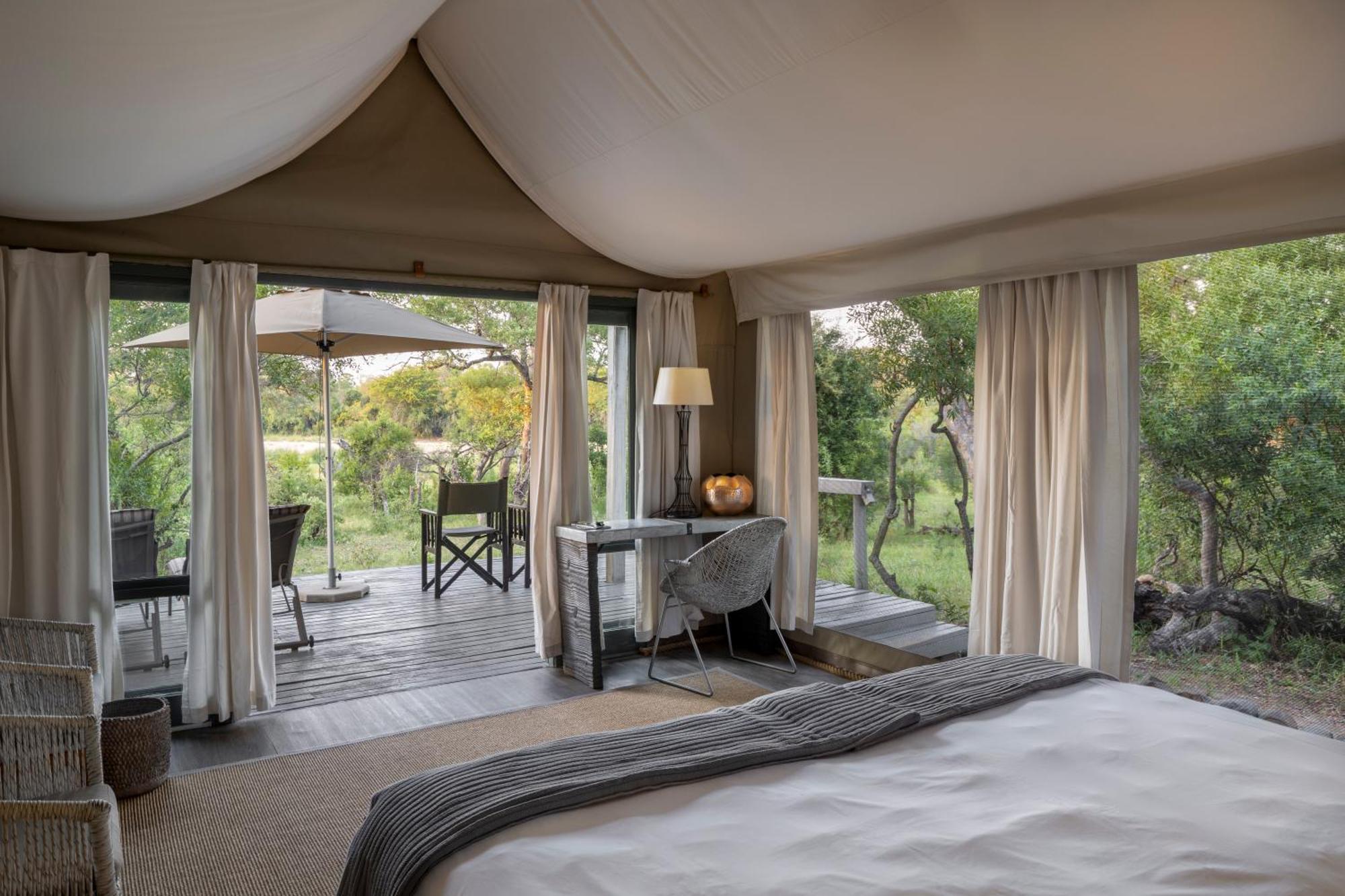Simbavati River Lodge ทิมบาวาตีเกมรีเซิร์ฟ ภายนอก รูปภาพ