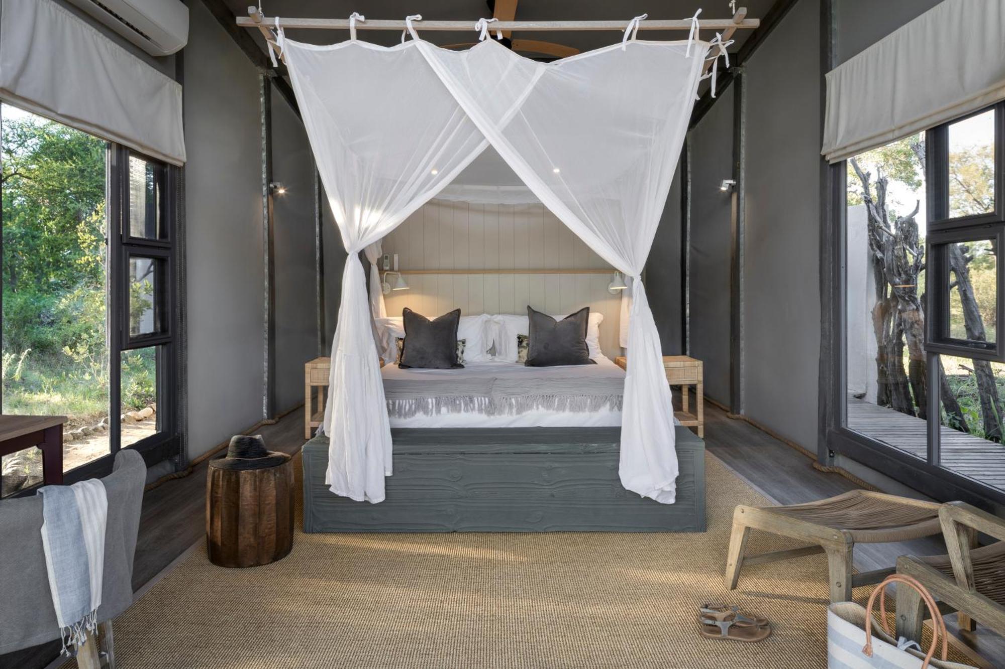 Simbavati River Lodge ทิมบาวาตีเกมรีเซิร์ฟ ภายนอก รูปภาพ