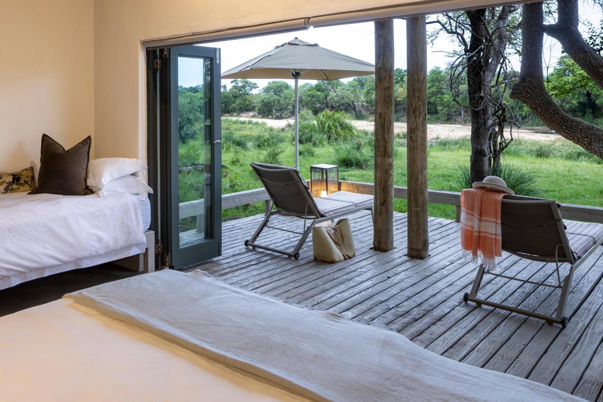 Simbavati River Lodge ทิมบาวาตีเกมรีเซิร์ฟ ภายนอก รูปภาพ