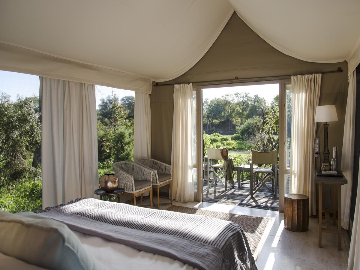 Simbavati River Lodge ทิมบาวาตีเกมรีเซิร์ฟ ภายนอก รูปภาพ